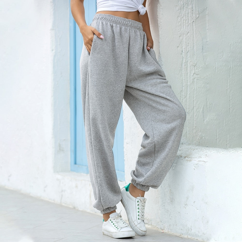 Women's Caviar Loose Tapered Sweatpants