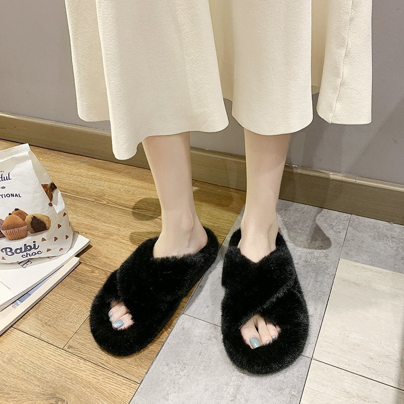 Women's Fuzzy Slippers