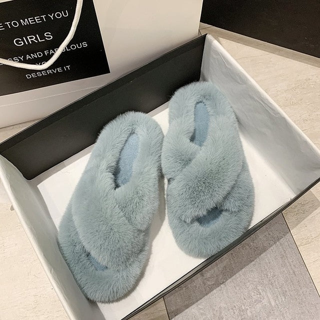 Women's Fuzzy Slippers